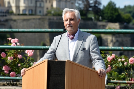 Robert L. Philippart (DP)