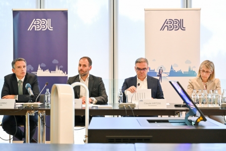 Verbraucher / Im Jahr 2022 hat sich das Verhalten der Luxemburger Bankkunden verändert