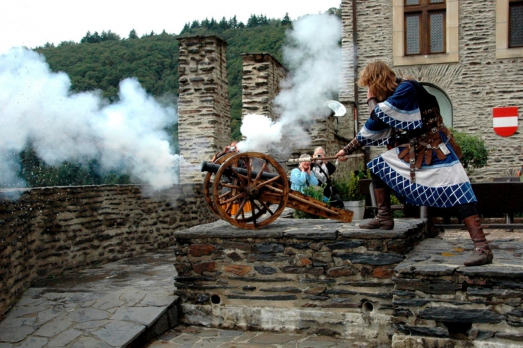 Vianden / Ritter-Romantik und Gaukler-Gaudi: Beim 21. Mittelalterfest werden wieder die Schwerter klirren