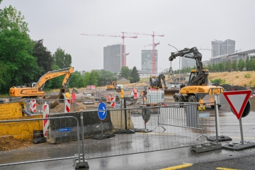 Baubranche / Arbeitgeber warnen, Gewerkschaften sprechen von „Provokation“