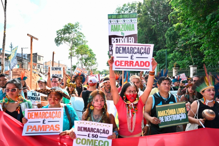 Gipfeltreffen / Allianz zur Bekämpfung der Abholzung in Amazonas-Region gegründet