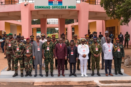 Niger-Krise / Drohung mit militärischem Einsatz gegen die Putschisten bleibt auf dem Tisch