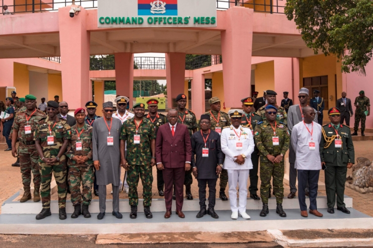 Niger-Krise / Drohung mit militärischem Einsatz gegen die Putschisten bleibt auf dem Tisch