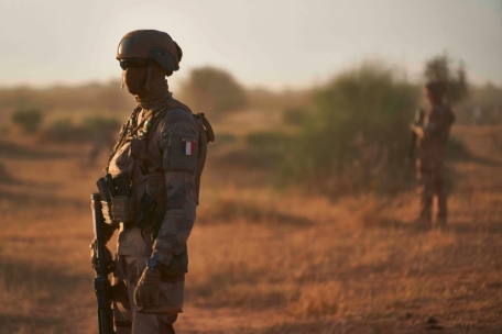 Auf verlorenem Posten? Ein französischer Soldat in Burkina Faso.