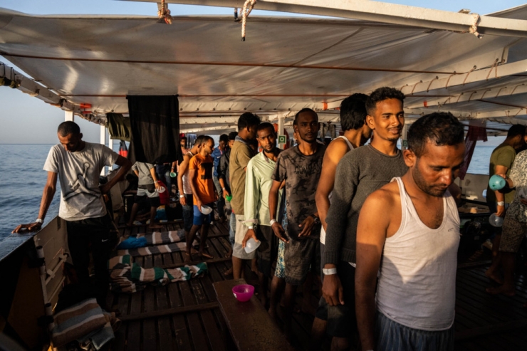 Neue Migrationsregeln / Italienische Behörden setzen innerhalb von 48 Stunden drei Rettungsschiffe fest