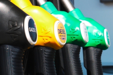 Tanken / In Luxemburg kosten alle Kraftstoff-Sorten wieder etwas mehr