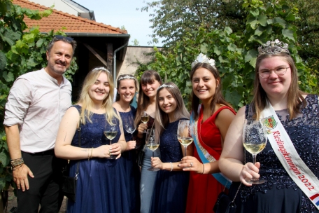 Weinfest in Schwebsingen / „Wo aber der Wein fehlt, stirbt der Reiz des Lebens“