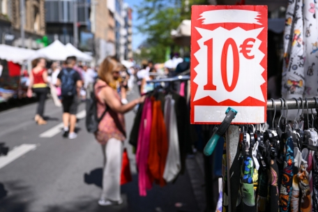 Stater Braderie / Schnäppchenjagd bei sommerlichen Temperaturen