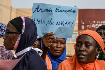 Niger / Paris refuse toujours de retirer son ambassadeur et ses troupes