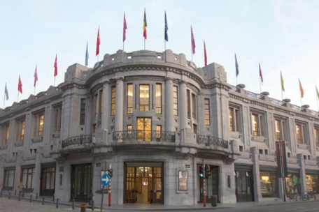 Kunstecke / „The Practise of Art“, eine Ausstellung zum 100. Jahrestag von Antoni Tàpies im Bozar