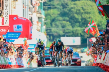 Vuelta / Rui Costa gewinnt 15. Etappe, Sepp Kuss weiter in Rot
