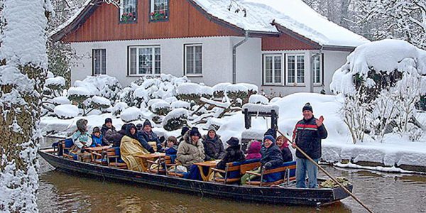 Zwei Märkte – eine Kahnfahrt