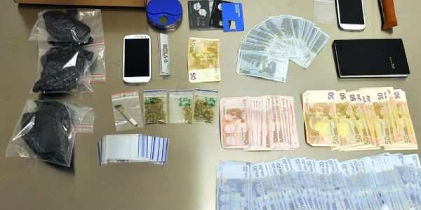 Polizei schnappt Marihuana-Dealer