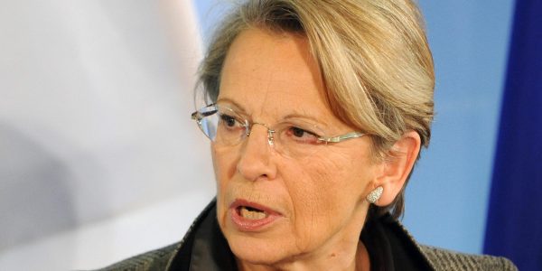 Außenministerin Alliot-Marie tritt zurück
