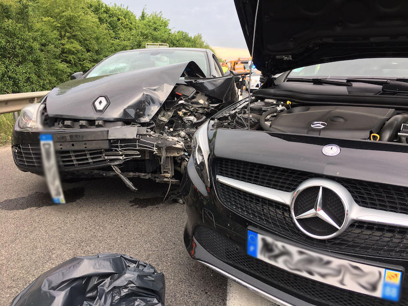 Zwei Verletzte bei Unfall auf der A3