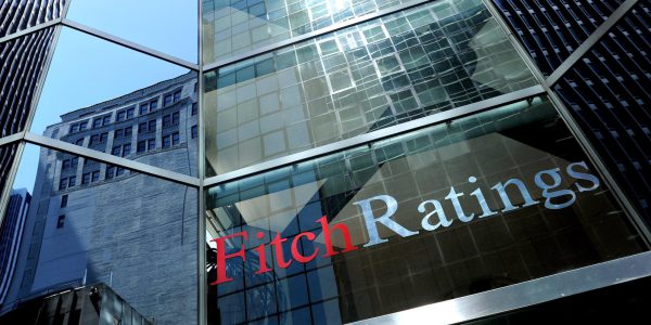 Fitch droht mit Abstufung des Ausblicks