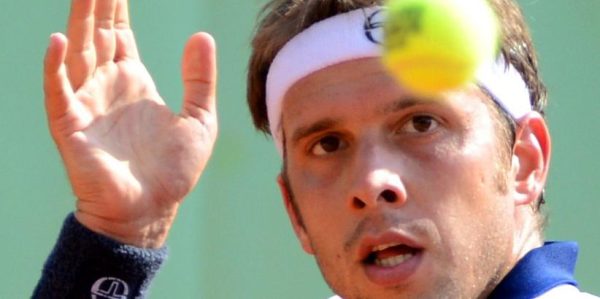 Muller bezwingt Gasquet