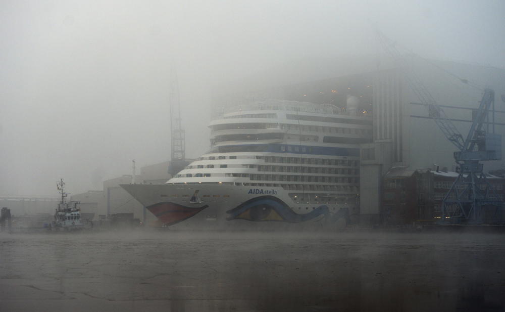 Meyer Werft in Luxemburg angekommen