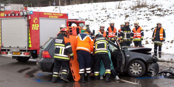 Verkehrsunfall fordert drei Verletzte