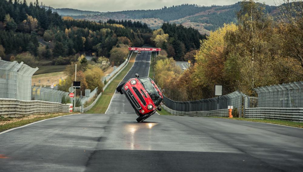 Über den Ring auf zwei Rädern