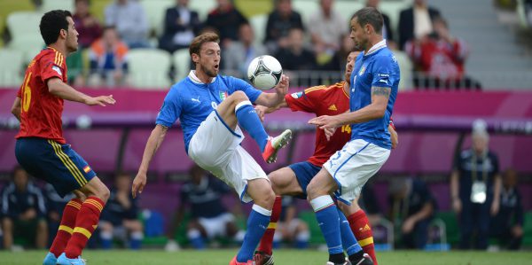 Spanien und Italien spielen 1:1