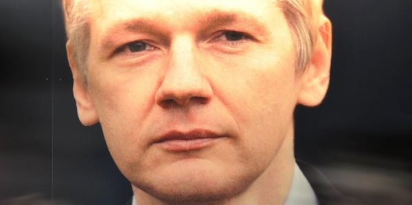 Julian Assange bekommt Friedenspreis