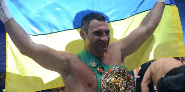 Vitali Klitschko bleibt Boxweltmeister