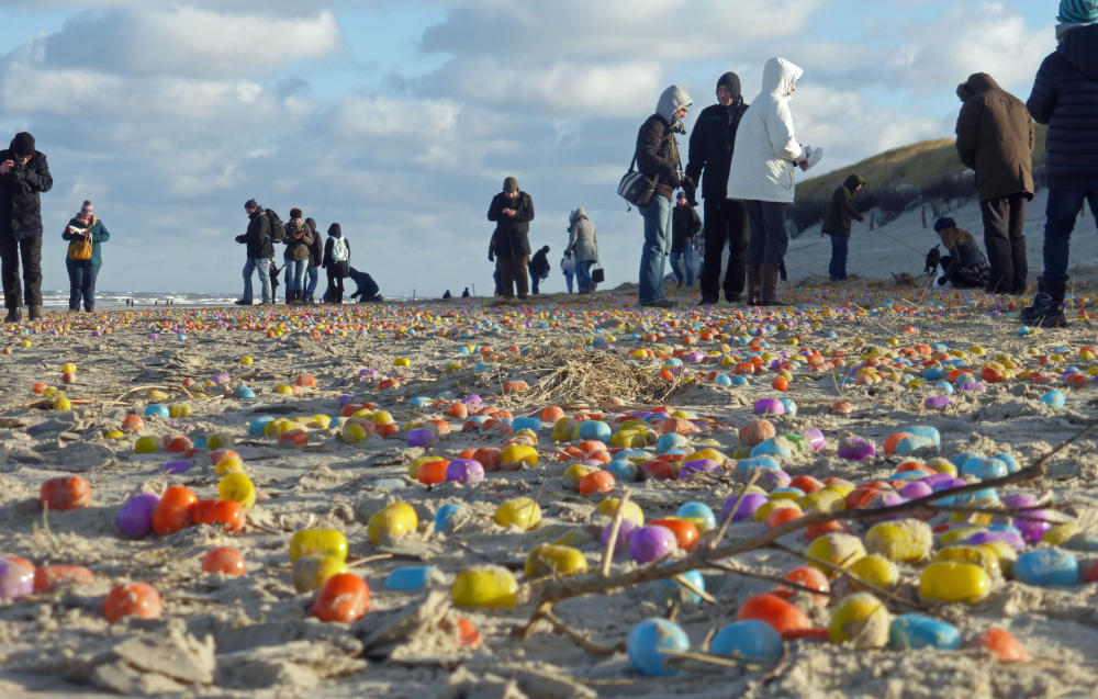 Eiersuche am Strand