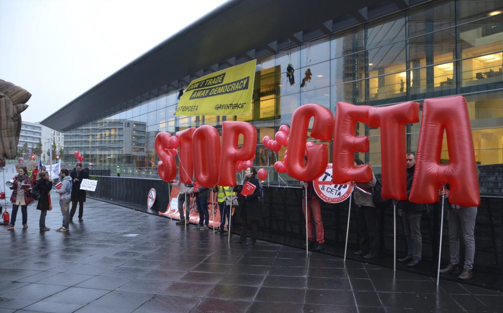 Lehren ziehen aus CETA