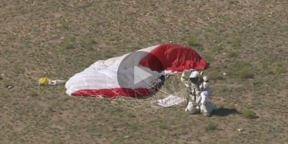 Felix Baumgartner gelingt Sprung