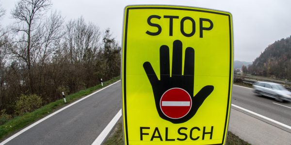 Geisterfahrer auf der Autobahn A13