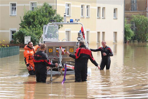 Keine Entwarnung beim Neiße-Hochwasser